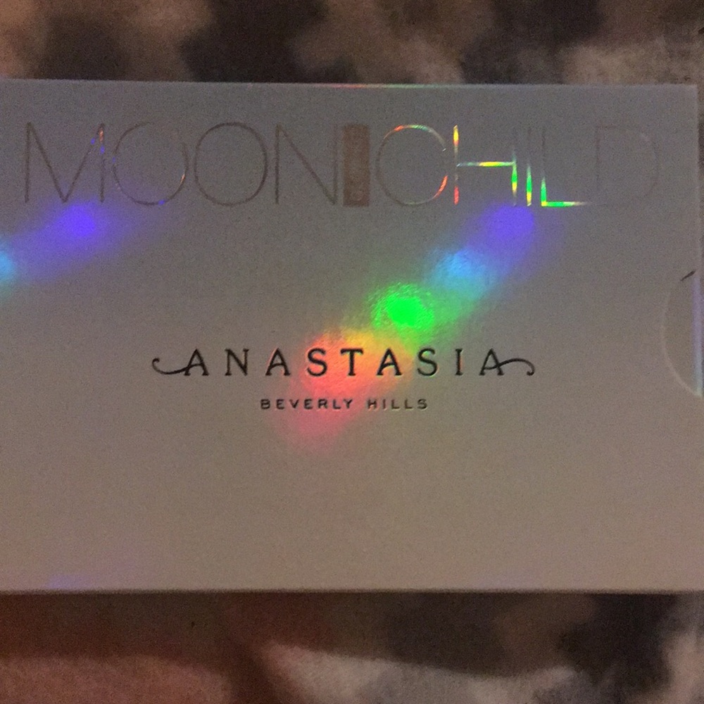 ABH Moon Child Glow Kit